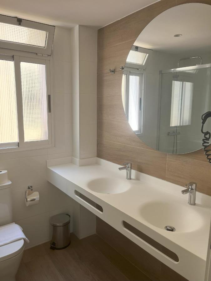 Mara Boutique Apartments Benidorm Bagian luar foto