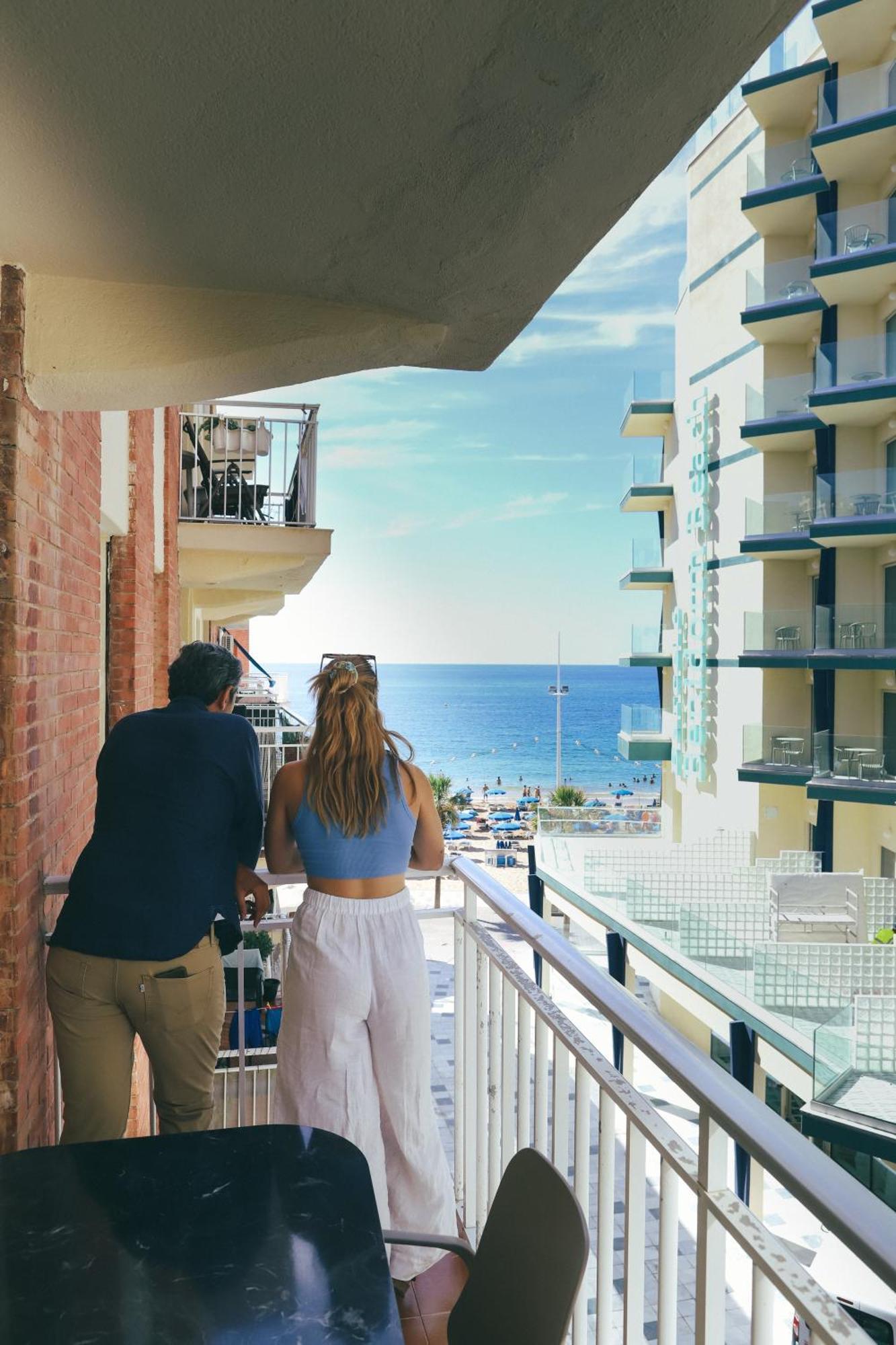 Mara Boutique Apartments Benidorm Bagian luar foto