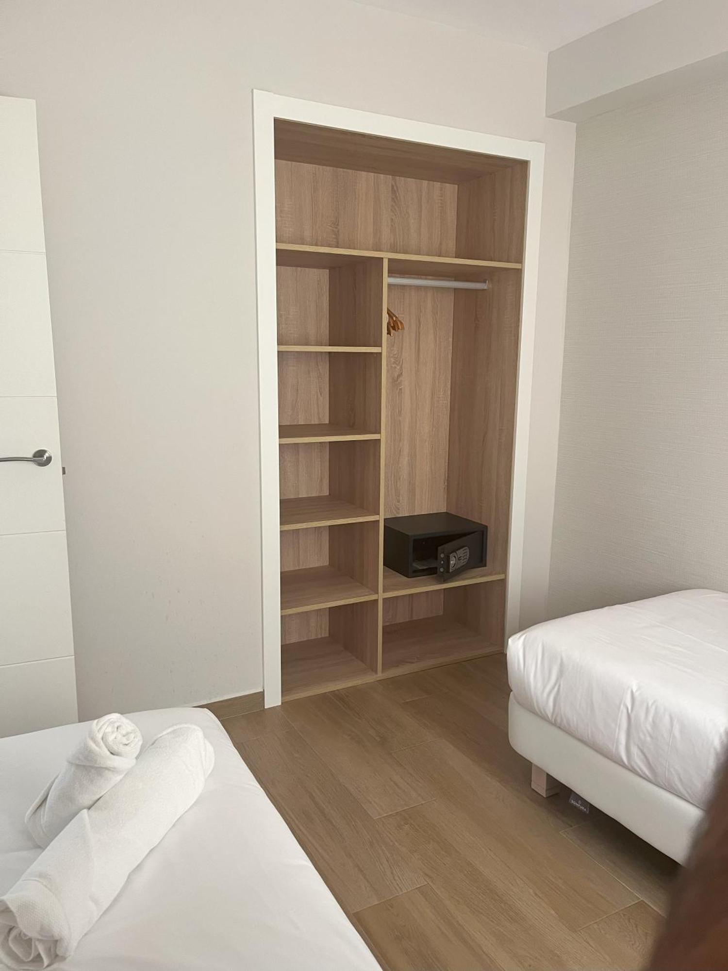 Mara Boutique Apartments Benidorm Bagian luar foto